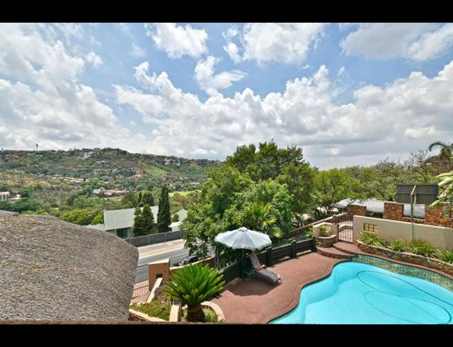 7 BEDROOM HOUSE FOR SALE IN GLENVISTA